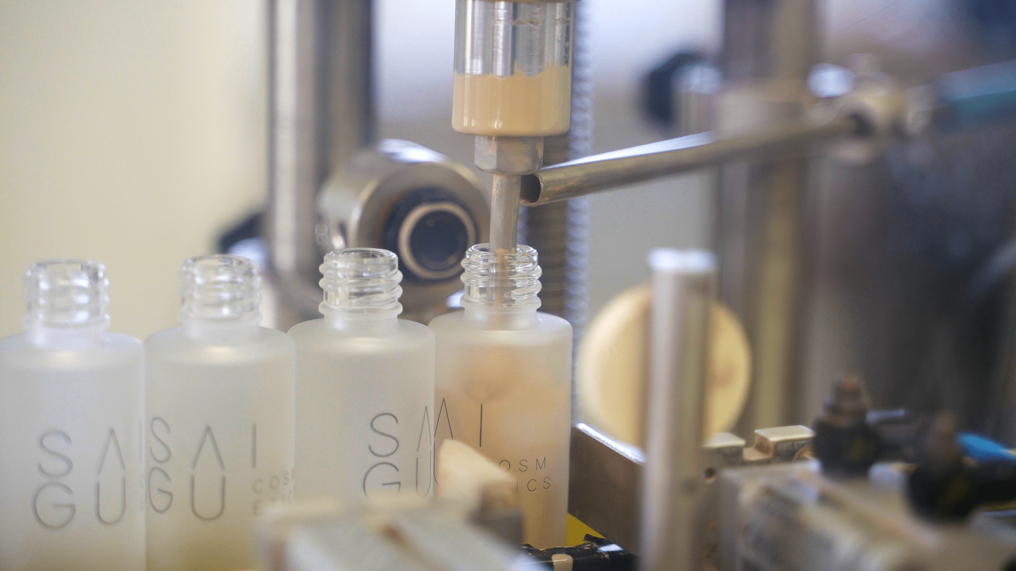 Adiós subtonos, hola piel radiante: la base de maquillaje que necesitas