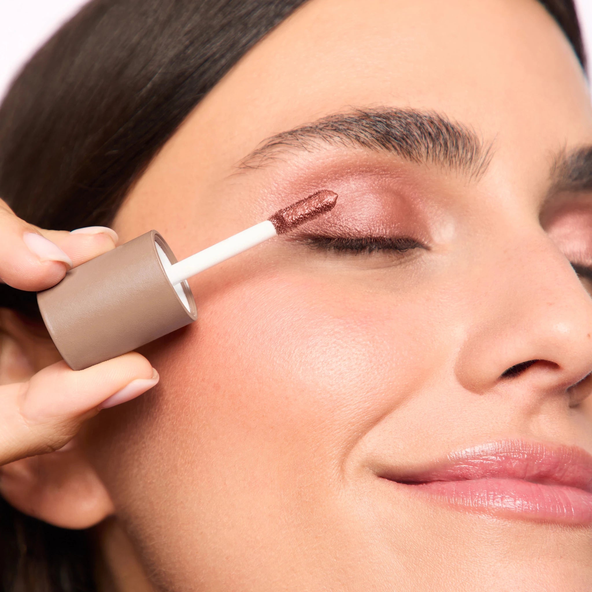 Sombra líquida One Touch - Saigu Cosmetics