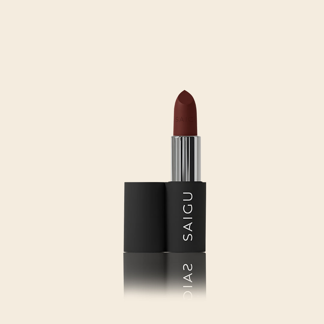 Velvet lipstick with hyaluronic acid