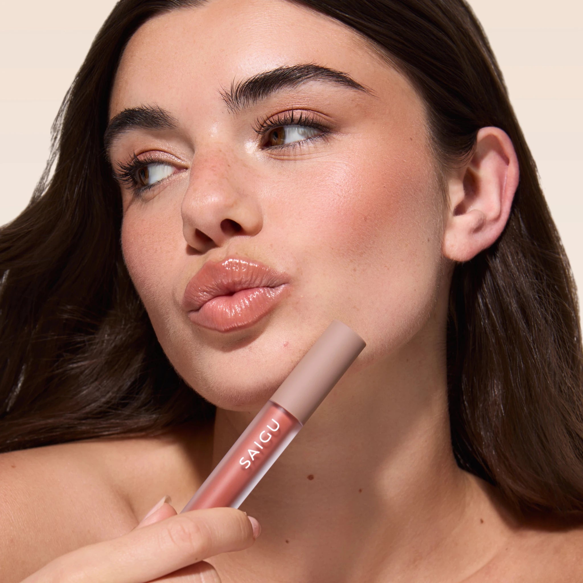 Lip Gloss Melting Plump - Saigu Cosmetics