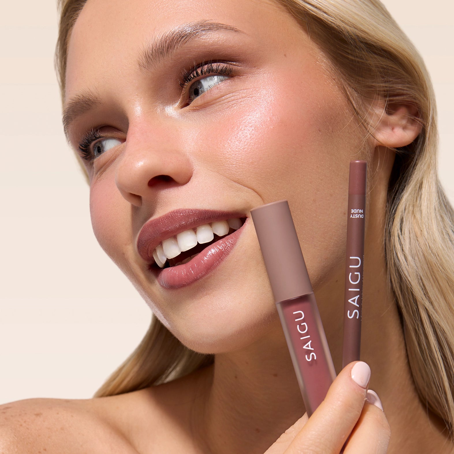 Lápiz de labios Perfilado Sedoso - Saigu Cosmetics