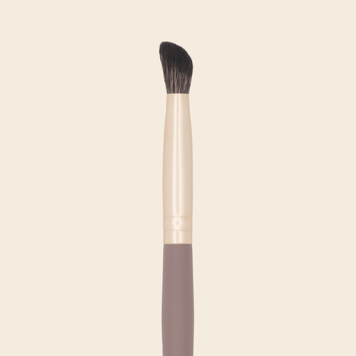 Brocha 031 · Corrector y precisión - IBbrushes x Saigu - Saigu Cosmetics