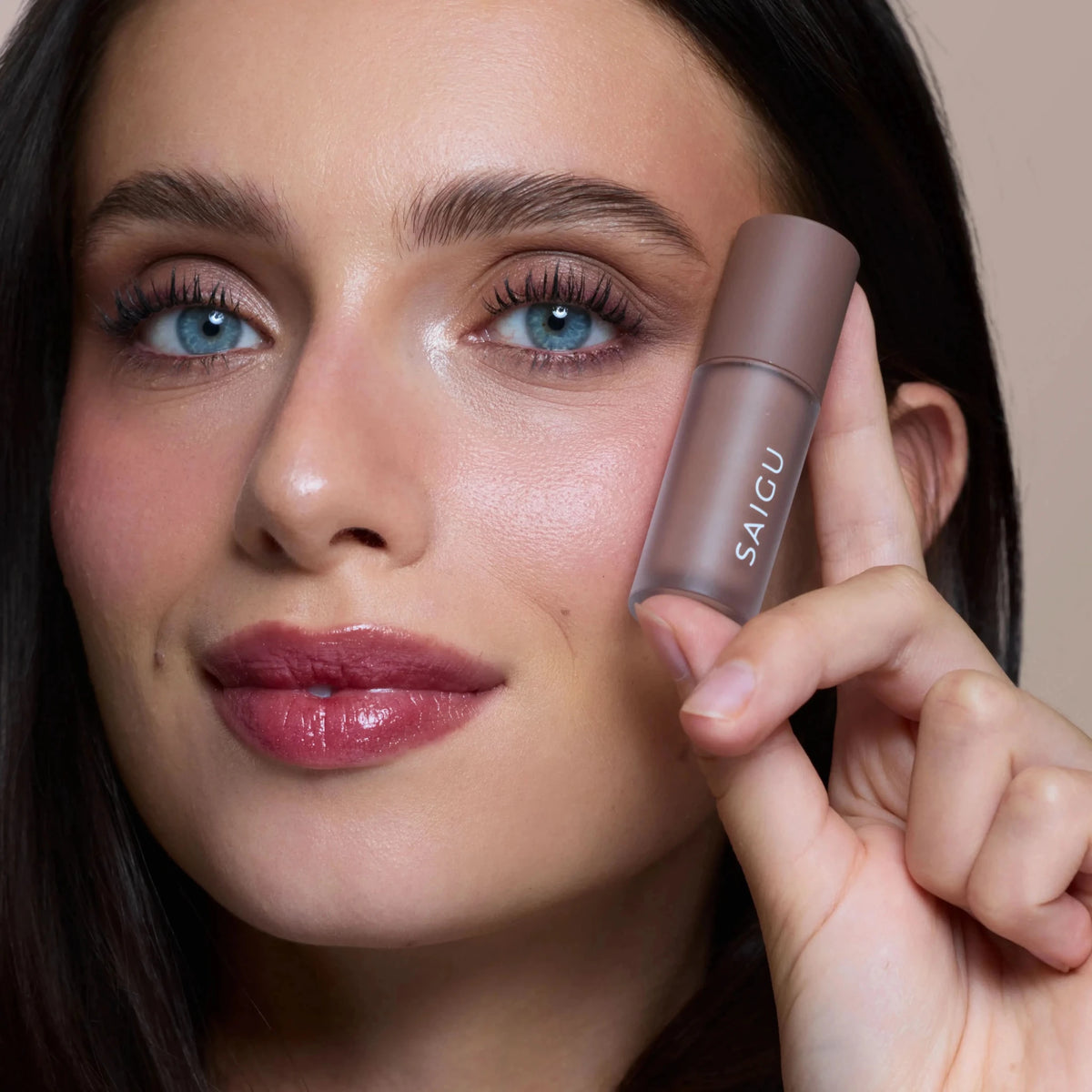 Sombra líquida One Touch Ash - Saigu Cosmetics