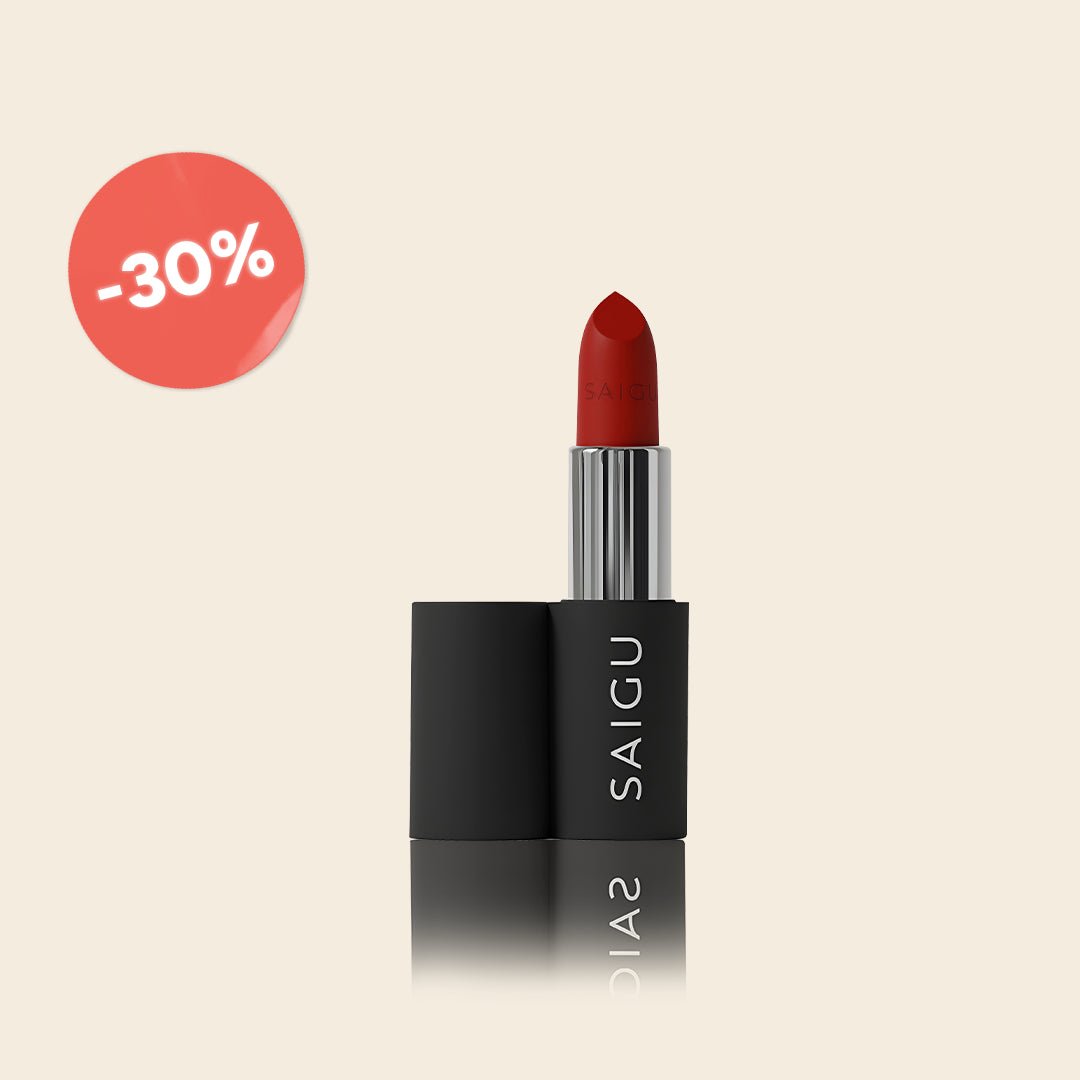 Velvet lipstick with hyaluronic acid