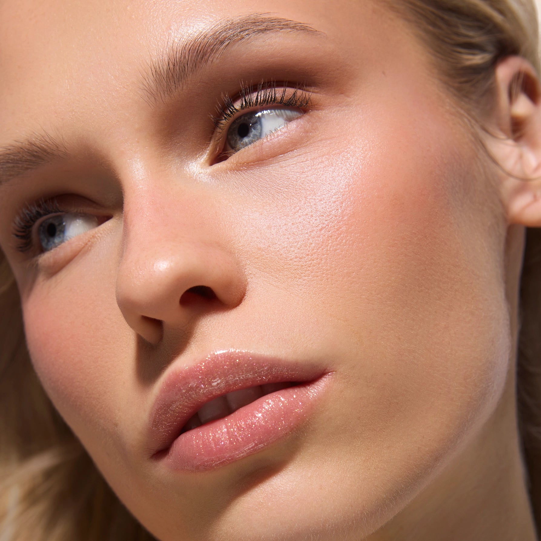 Lip Gloss Melting Plump - Saigu Cosmetics