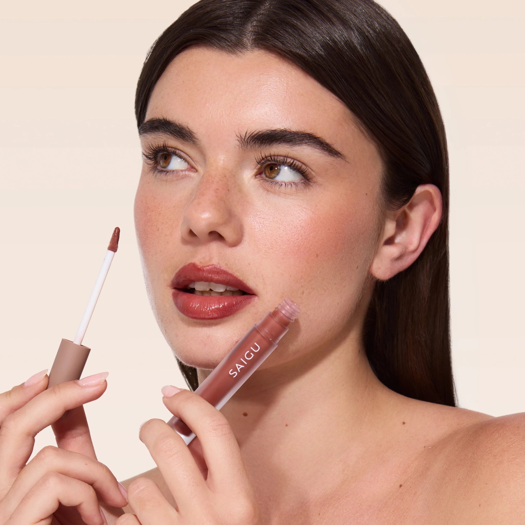 Lip Gloss Melting Plump - Saigu Cosmetics